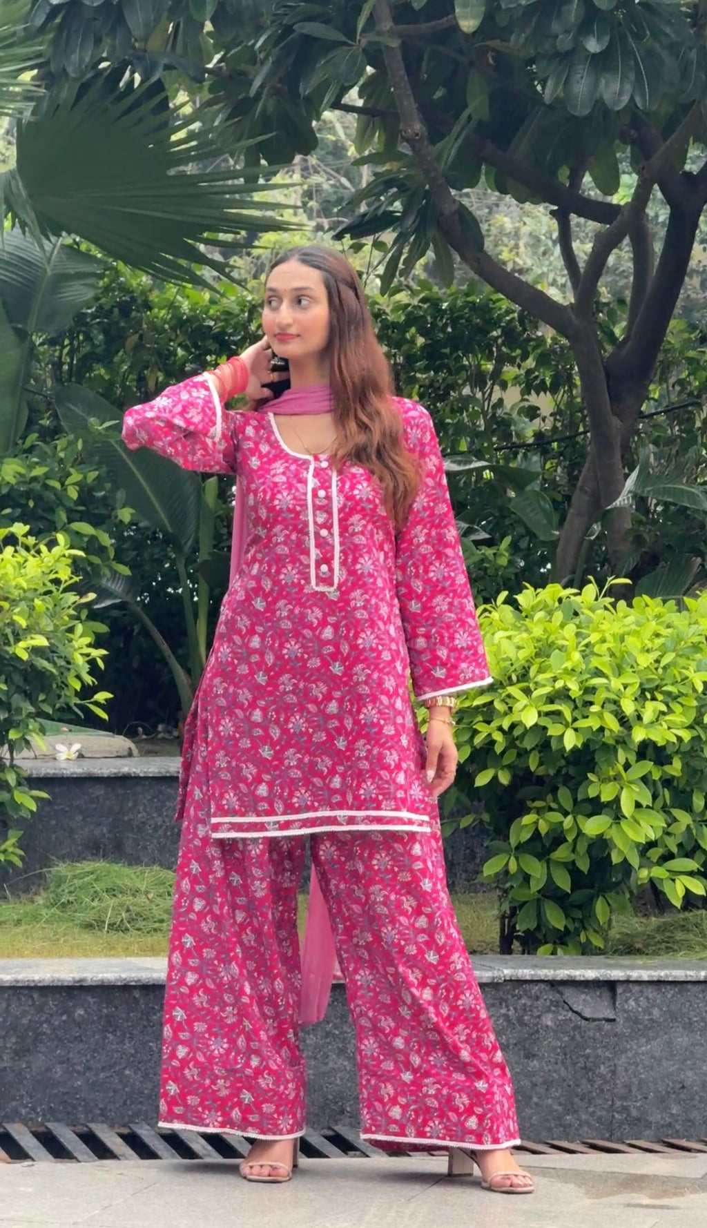 Gulzaar - Farshi suit set with Dupatta